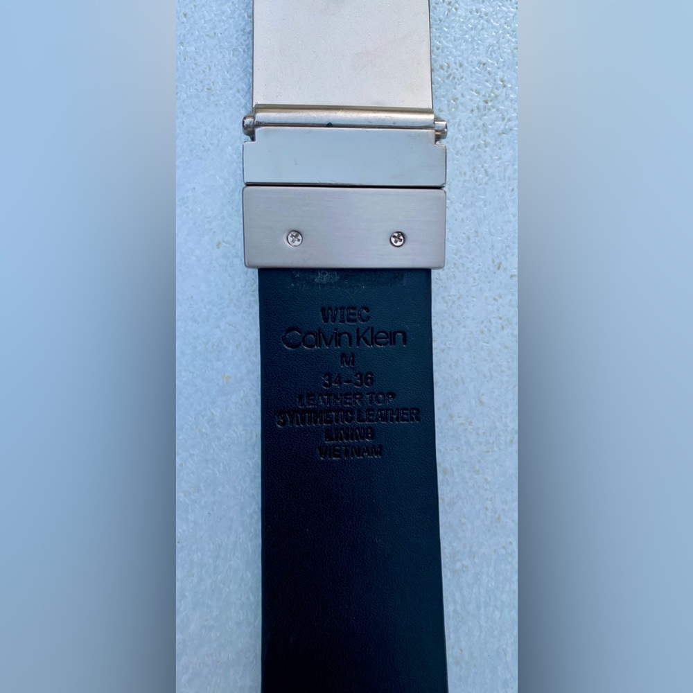 Calvin Klein Men's Textured Reversible Buckle Belt Size 34-36 - Picture 11 of 17